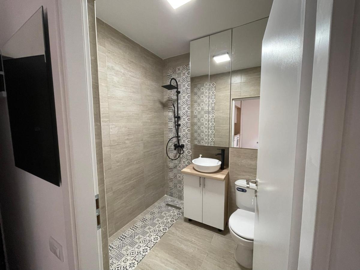 Aquamarine Luxury Apartment Palace ブカレスト エクステリア 写真